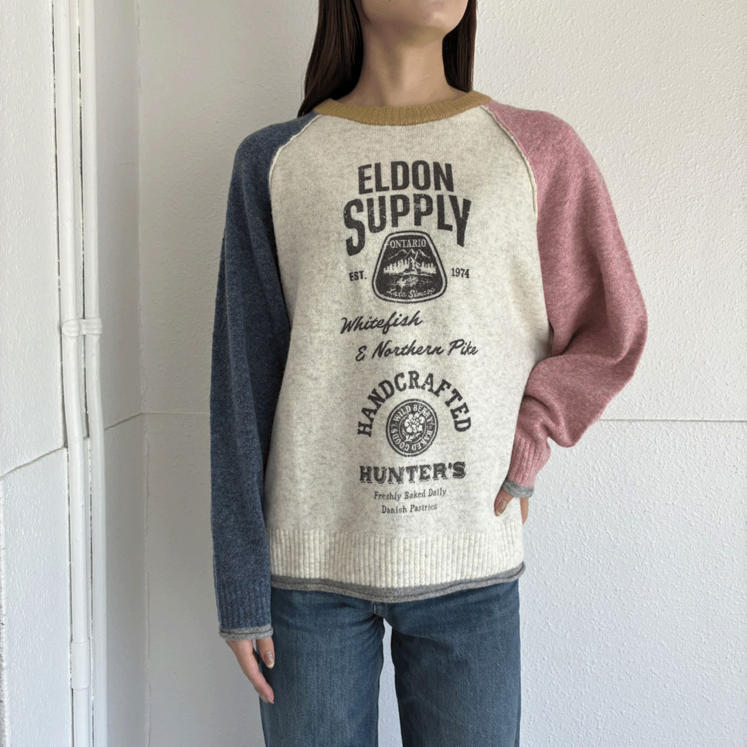 CUBE SUGAR ヤクフィール ニット ロゴ プリント プルオーバー - 画像2