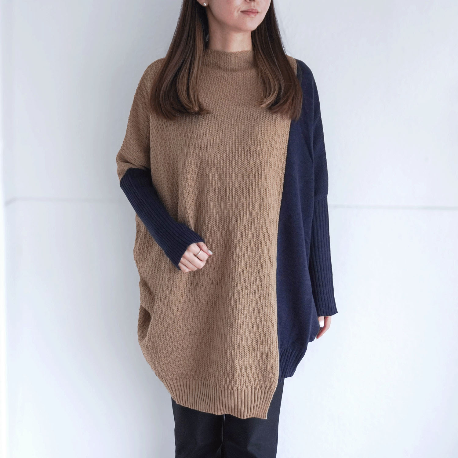 【my life】ボトルネック コクーン バイカラーチュニックニット - 画像1