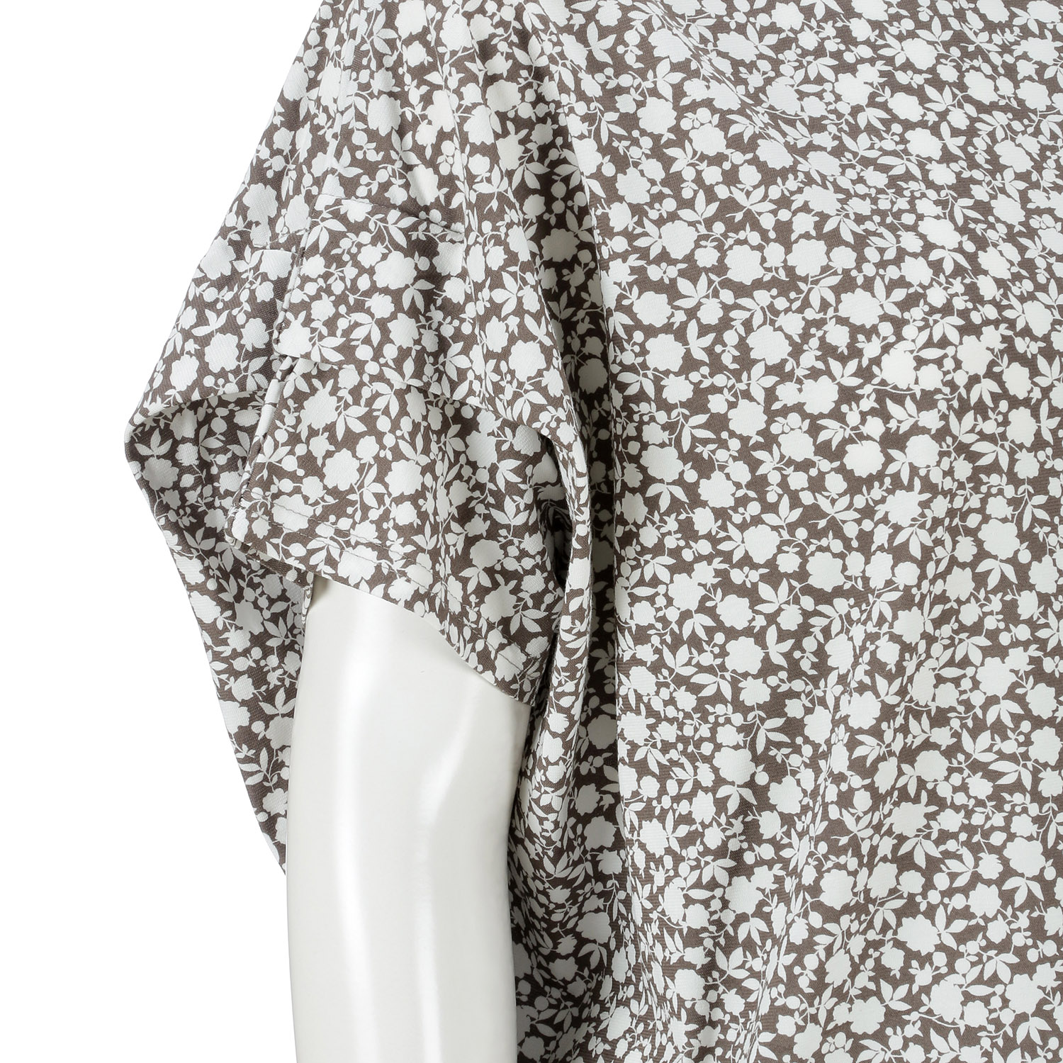 花袖タックプルオーバー - 画像6