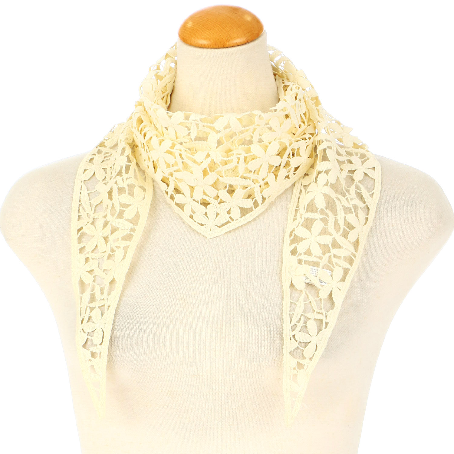 コットン刺繍三角レースストール 小花 - 画像3