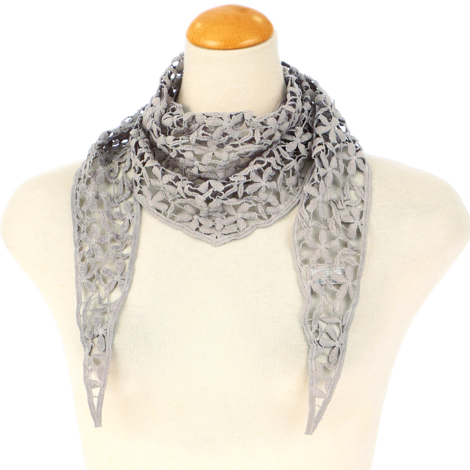 コットン刺繍三角レースストール 小花 - 画像1