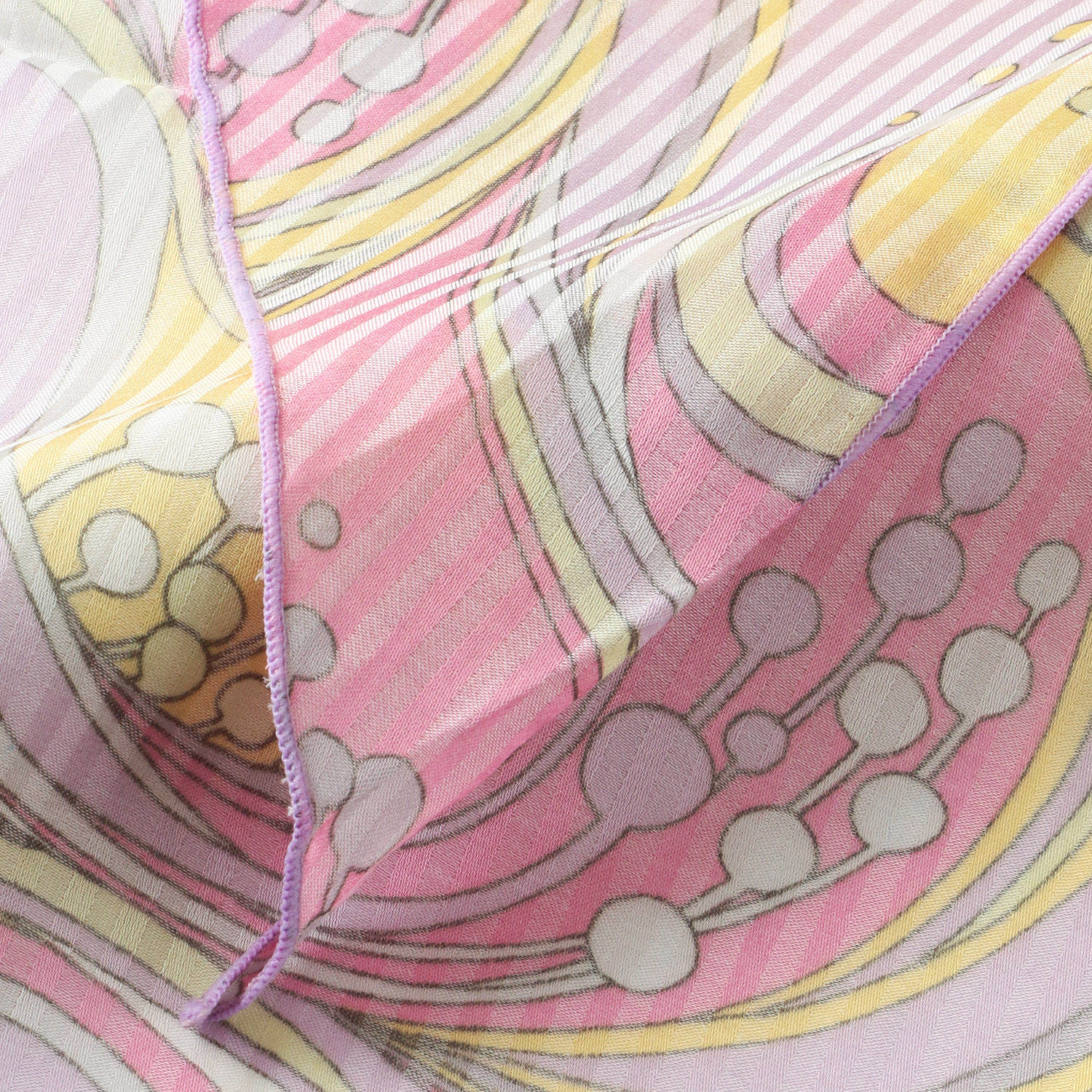 日本製 カーブ幾何柄剣先スカーフ - 画像4