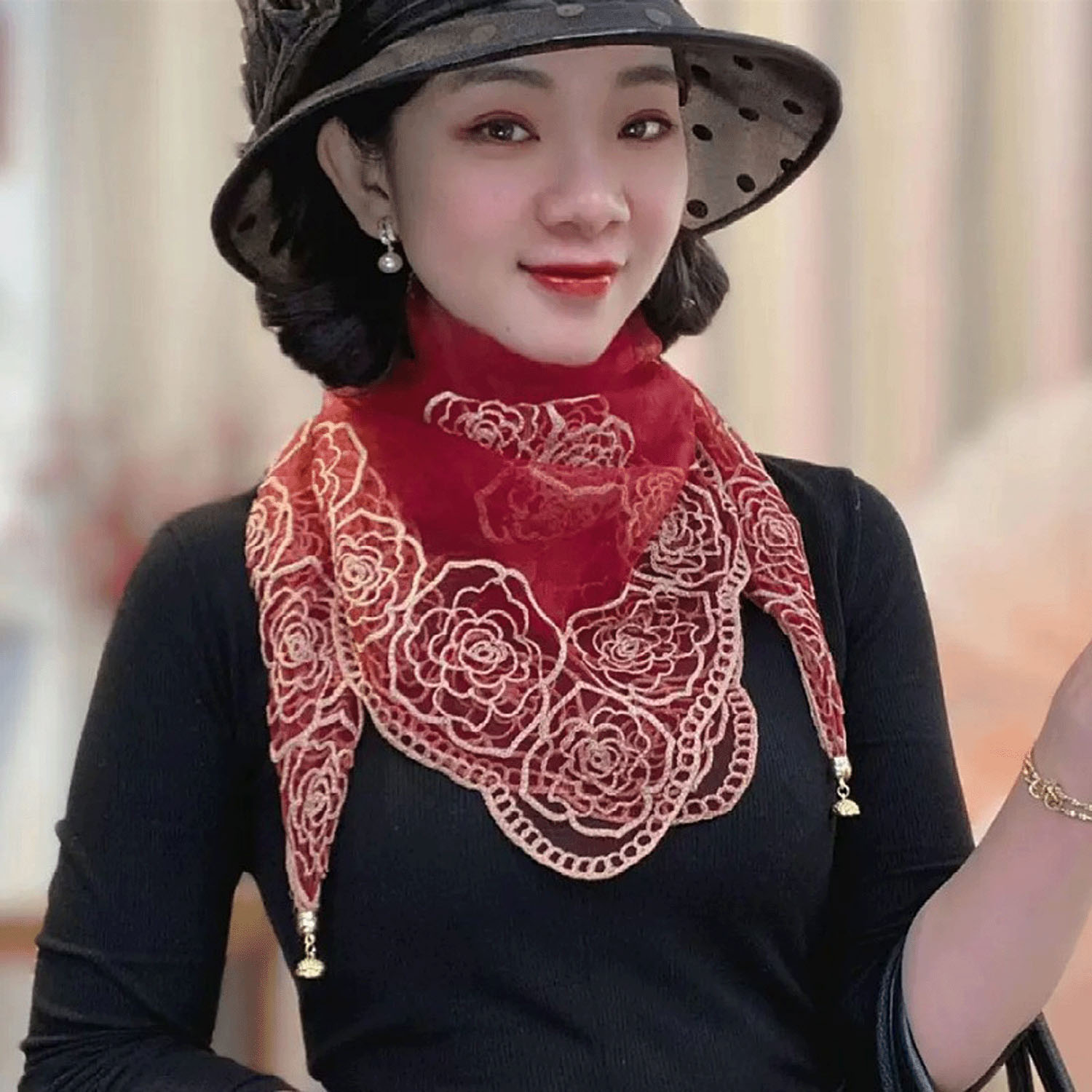 【キャメル、ワイン終了】マグネット付ローズ刺繍スカーフ - 画像8