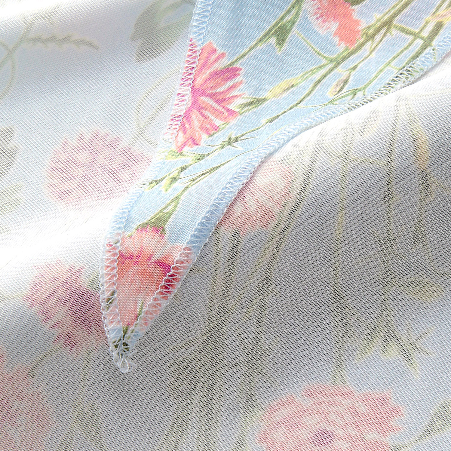 ひんやりひし形スカーフ ボタニカル柄 - 画像4