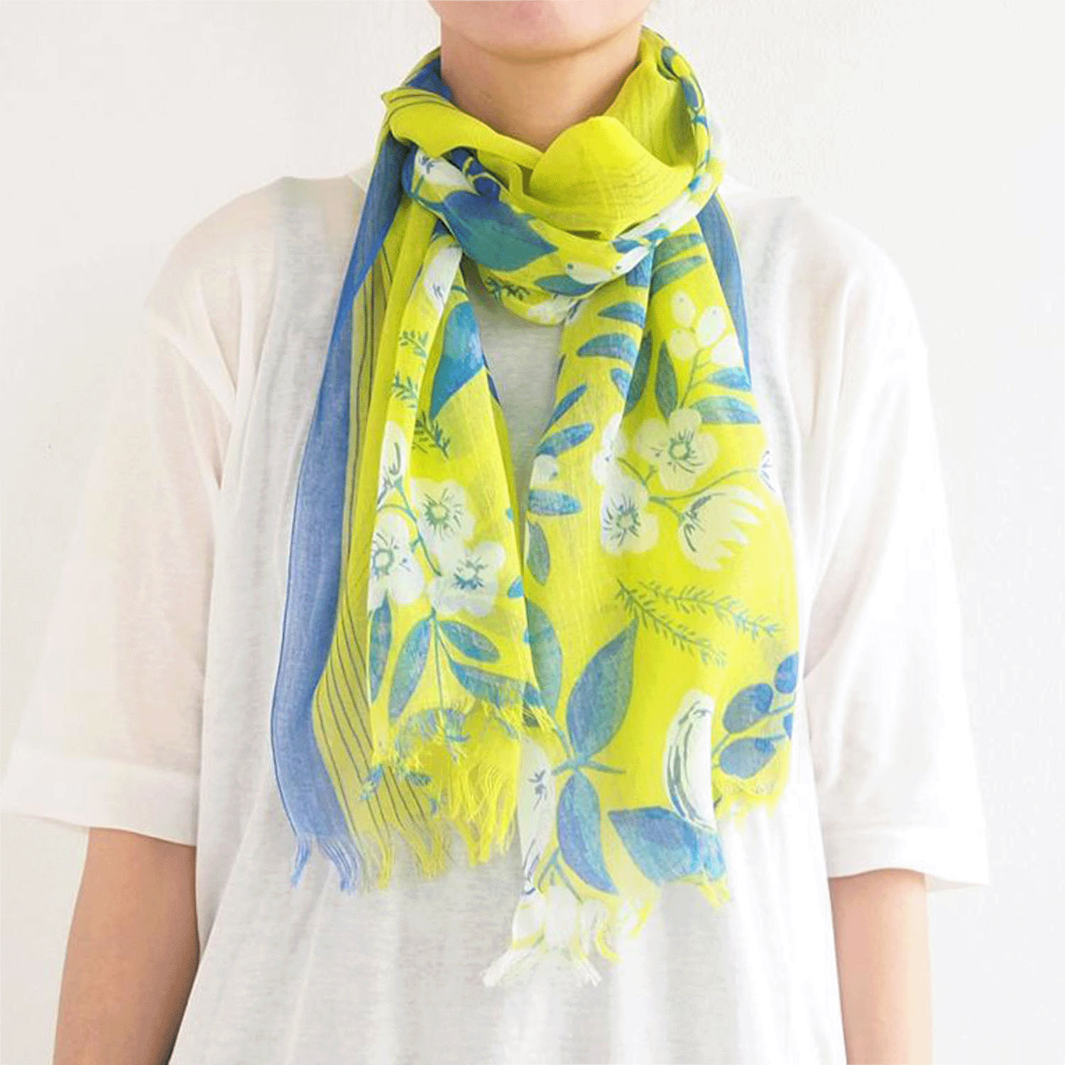 日本製 おさんぽストール - 画像1