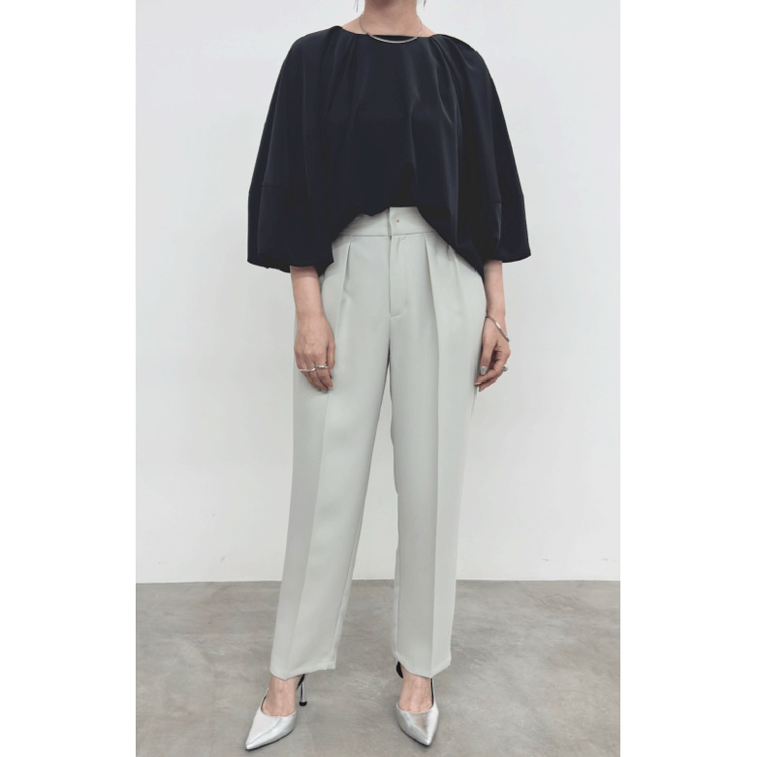 【Insta Live】NUS タックデザインボリュームブラウス - 画像3