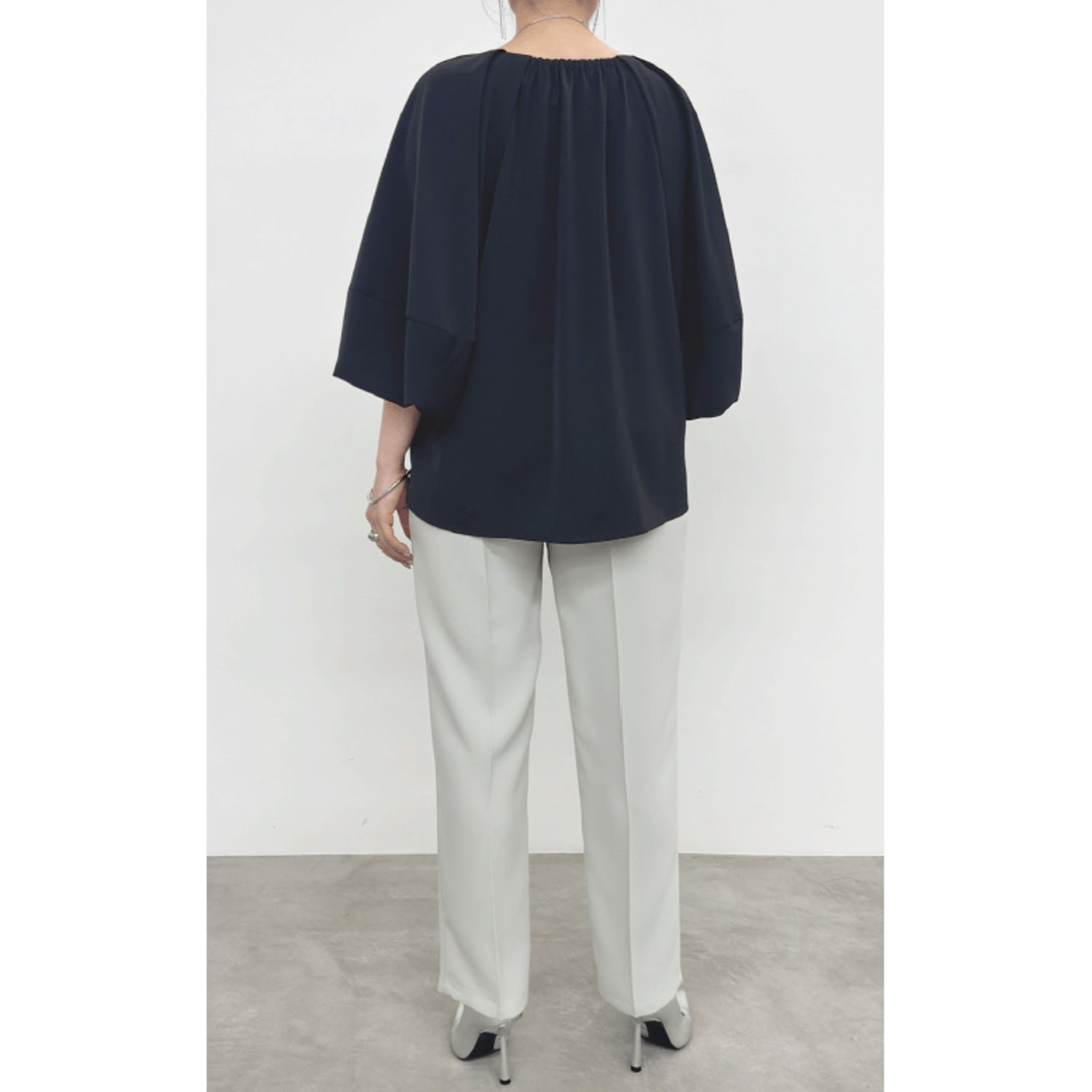 【Insta Live】NUS タックデザインボリュームブラウス - 画像5