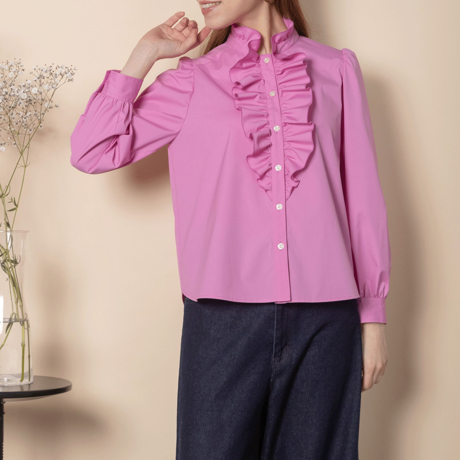 グラン山貴 フリルブラウス - 画像1