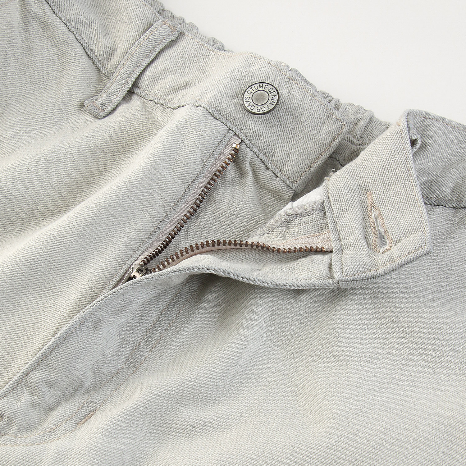 QTUME DENIMダーツカービーパンツ - 画像16