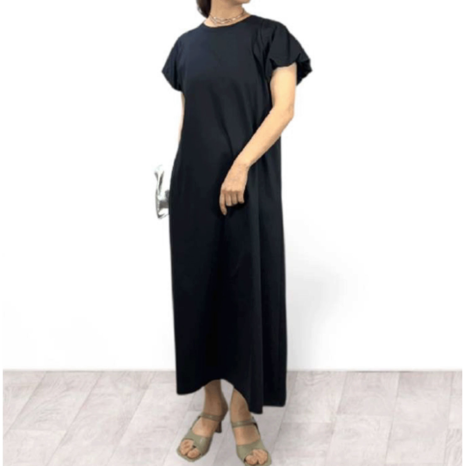 QTUME バルーンスリーブドレス - 画像1