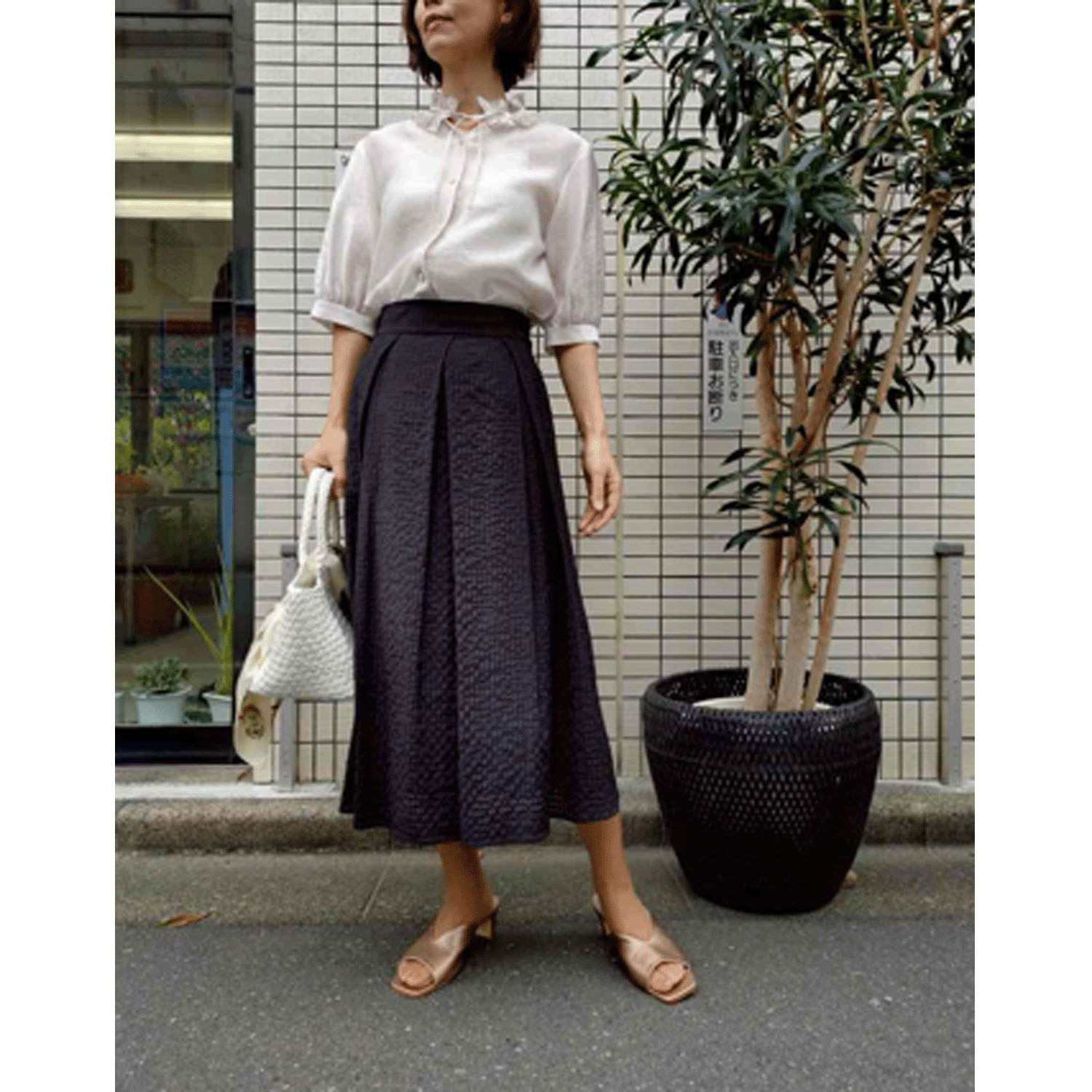 Doubleface Tokyo フリルネック前リボン半袖ブラウス - 画像1