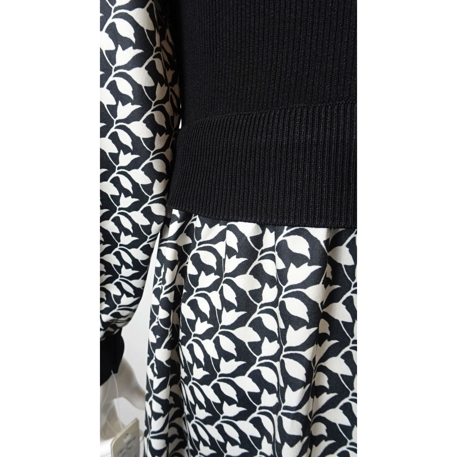 Super Beauty ニットベスト×レイヤード風プリントワンピース - 画像20