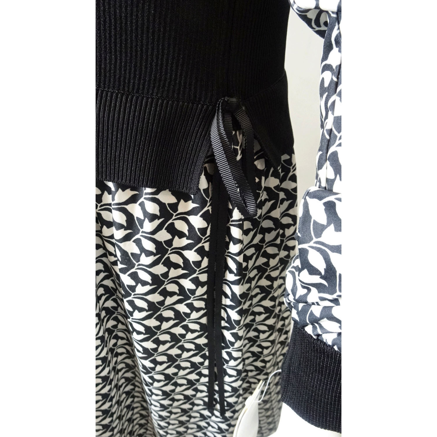 Super Beauty ニットベスト×レイヤード風プリントワンピース - 画像22