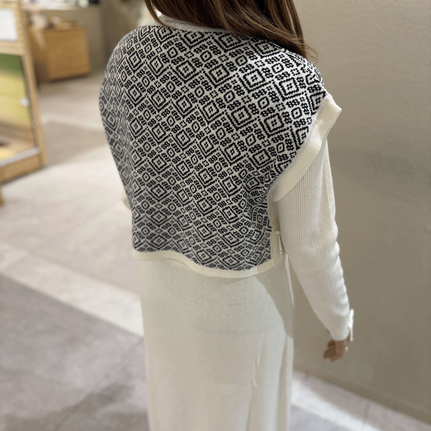 【Inata Live】Super Beauty ジャガード編みニットベスト×ニットOP アンサンブルワンピース - 画像7