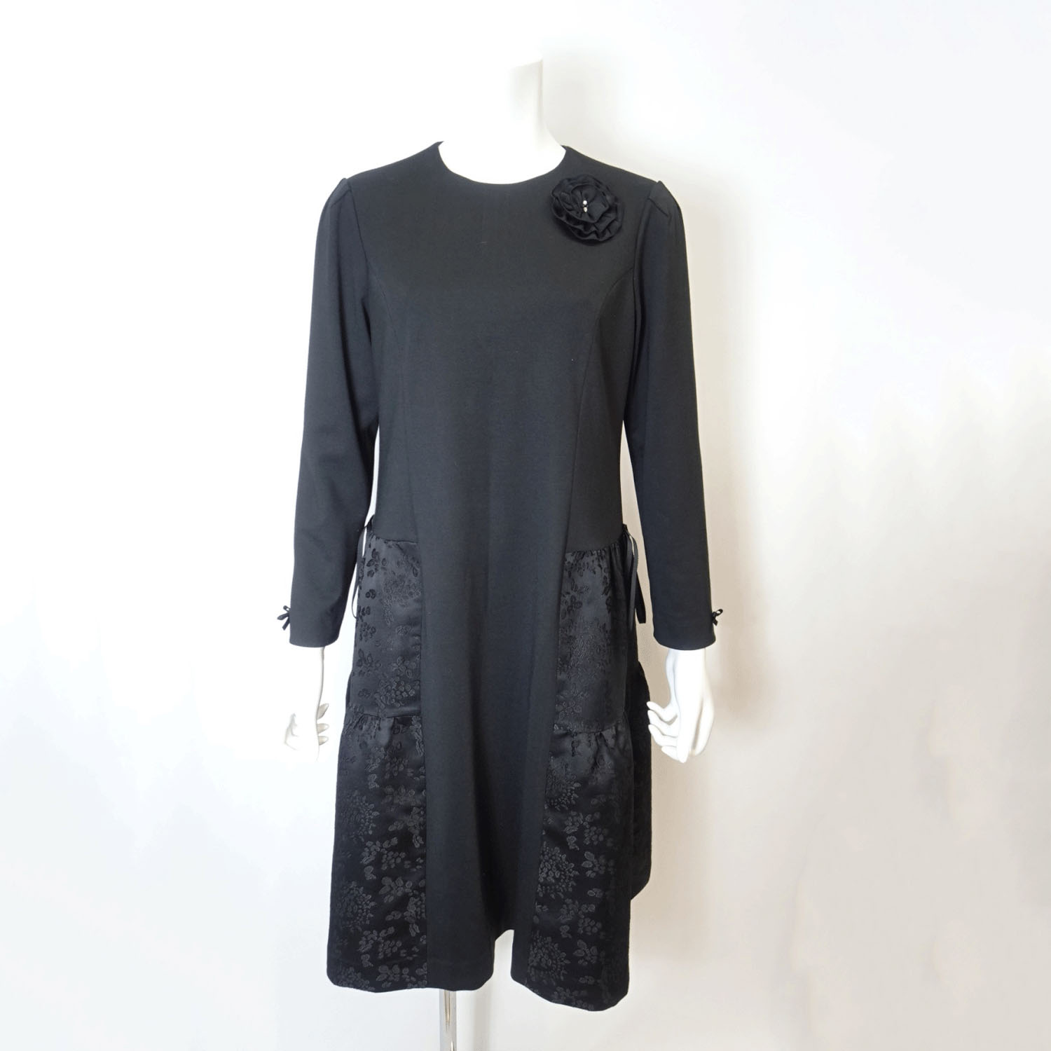 Super Beauty ジャガード織×ダンボールニット素材切替ワンピース - 画像1