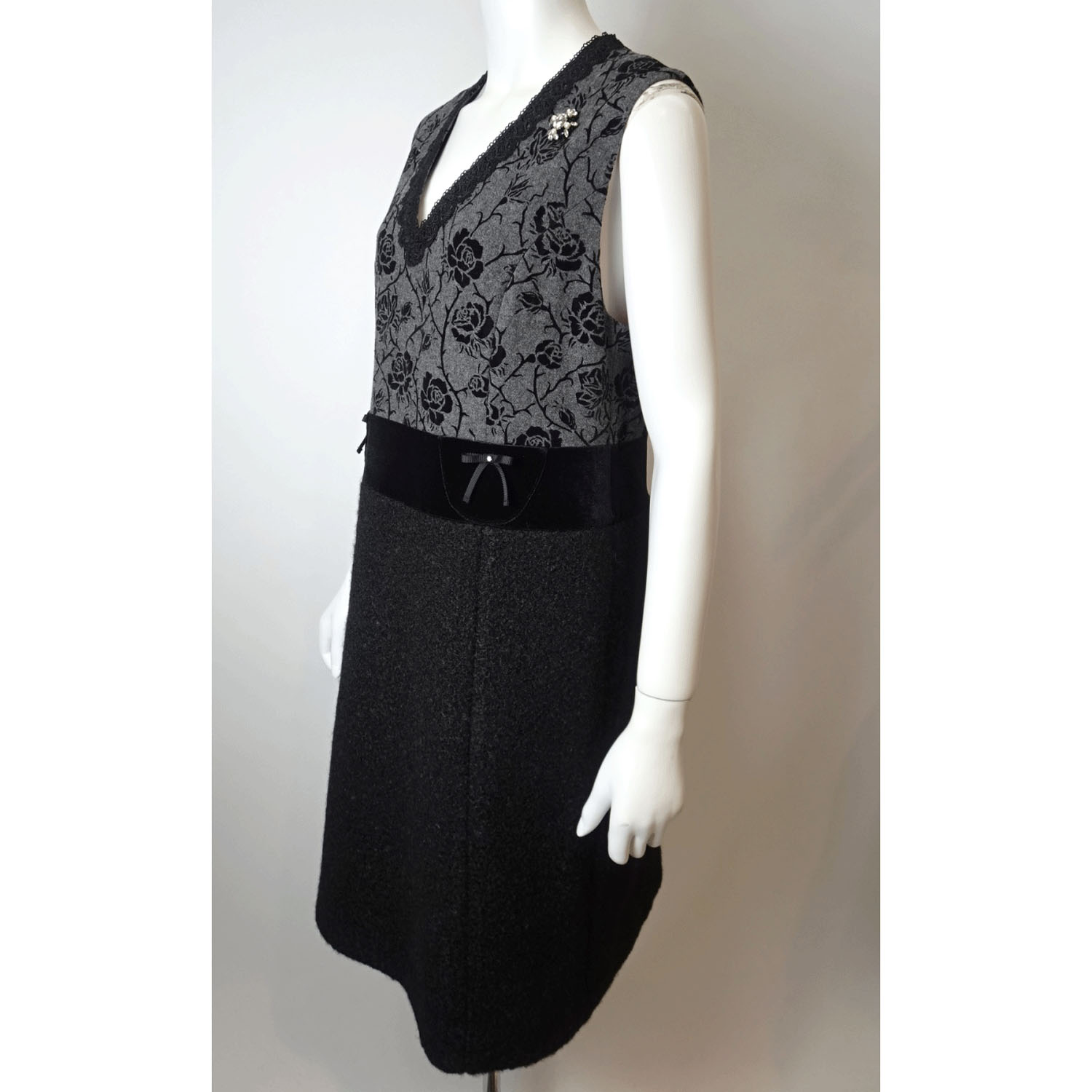 Super Beauty Vネックフロッキープリント切替ワンピース - 画像3