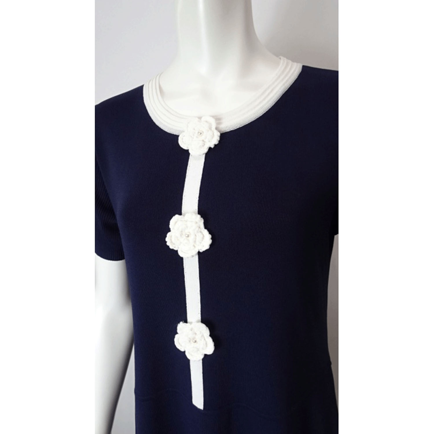 Super Beauty かぎ針花モチーフ付配色ニットワンピース - 画像10