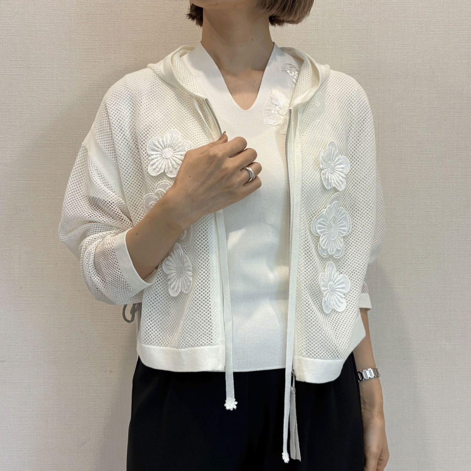 【LIVE ARCHIVE】Super Beauty 花モチーフ付透かし編みニットパーカー - 画像2