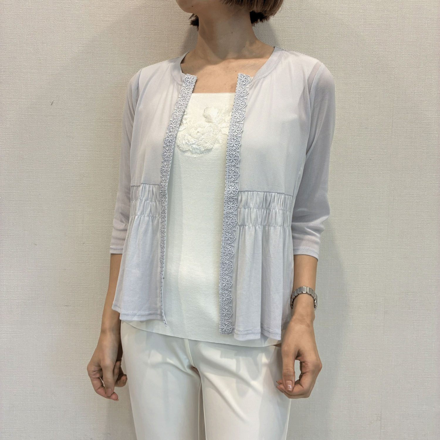 Super Beauty ギャザーデザイン ノーカラーパワーネット素材カーディガン - 画像2