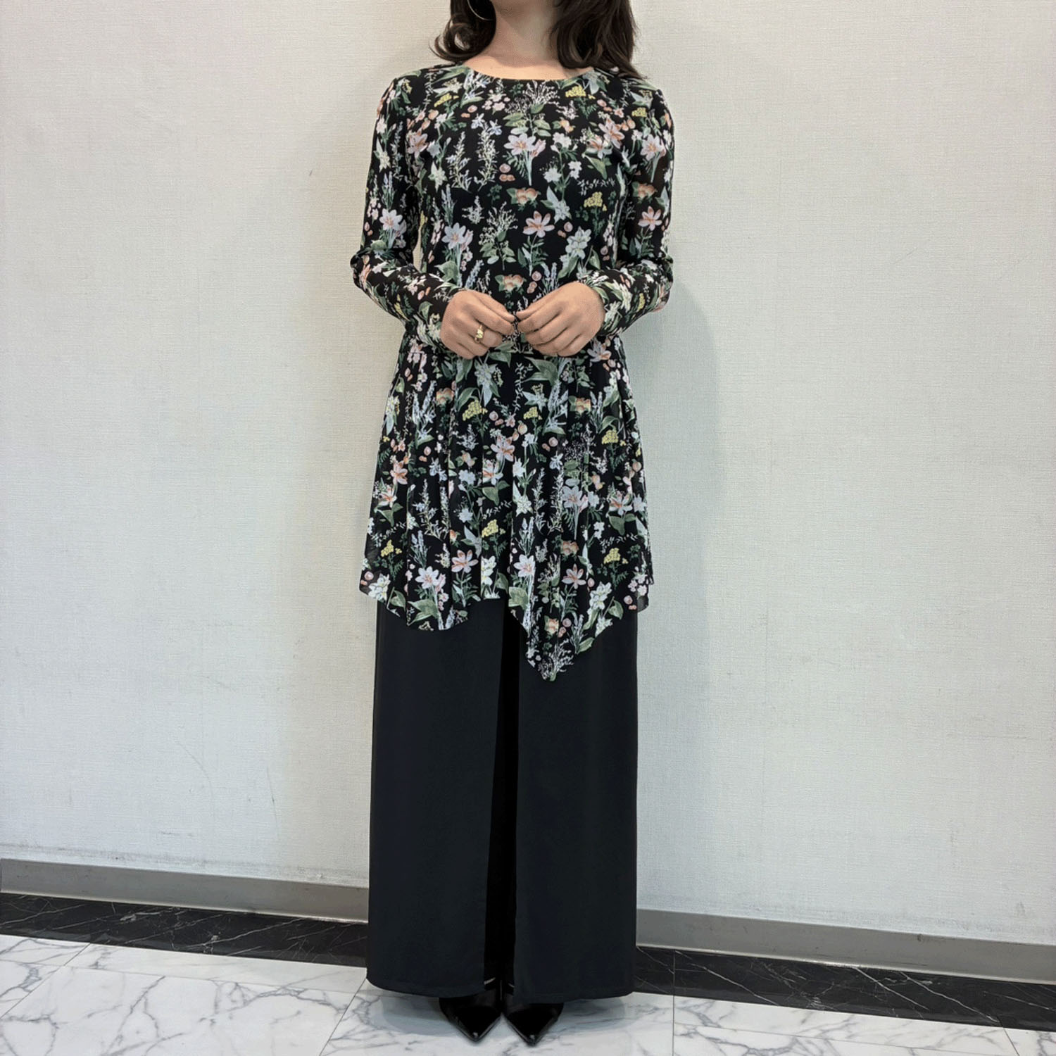 Super Beauty アシンメトリーヘム花柄プリントパワーネット素材チュニック - 画像4