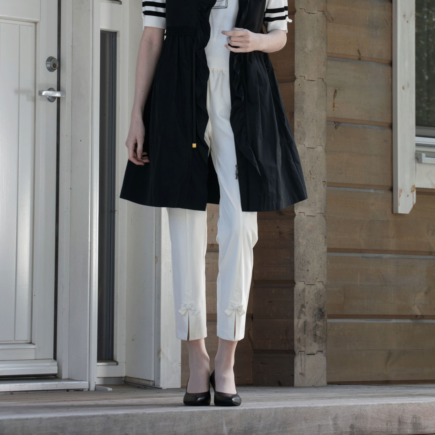 【Insta Live】Super Beauty 前スリットレース×リボンデザインパンツ - 画像2