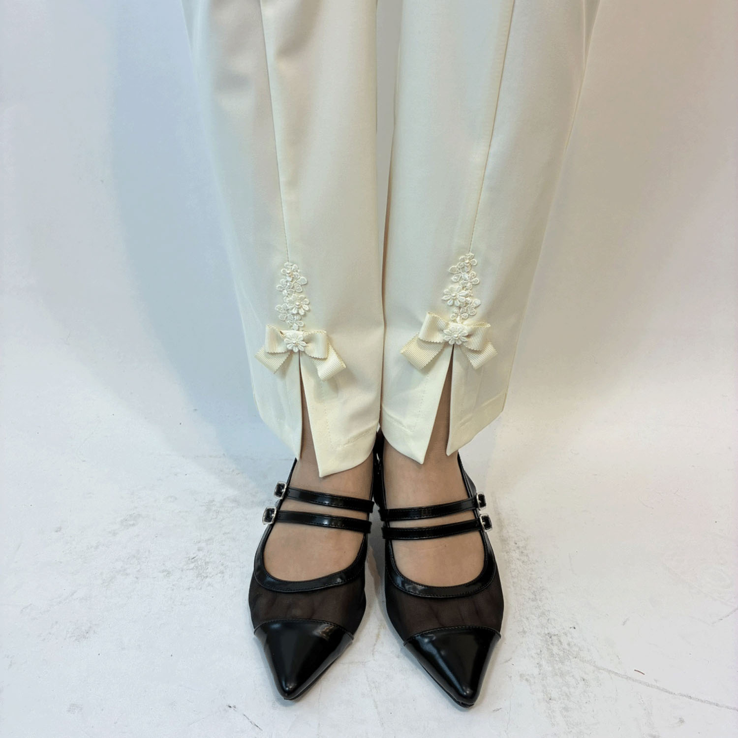 【Insta Live】Super Beauty 前スリットレース×リボンデザインパンツ - 画像6