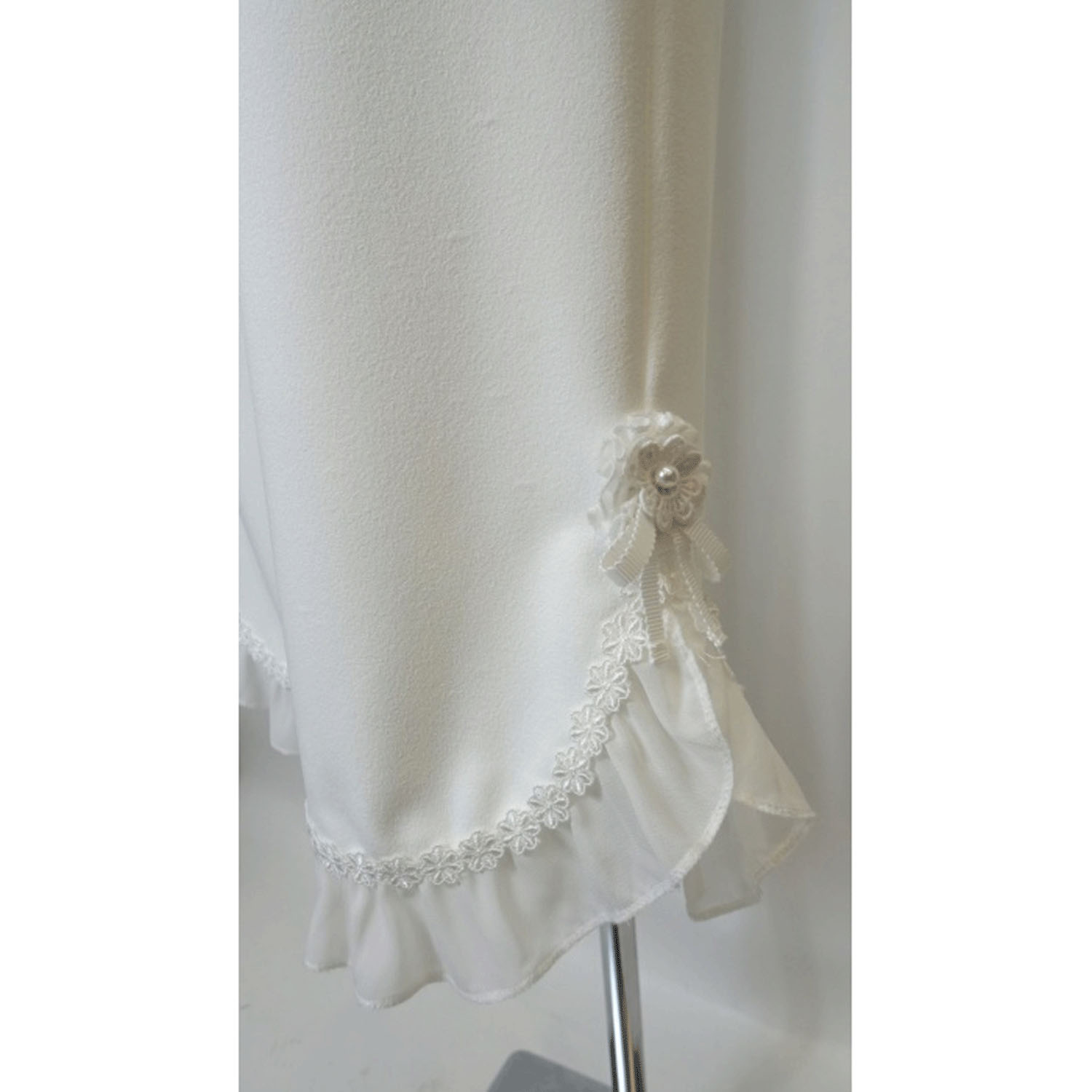 Super Beauty 裾シフォンフリル＆花モチーフ付パンツ - 画像8