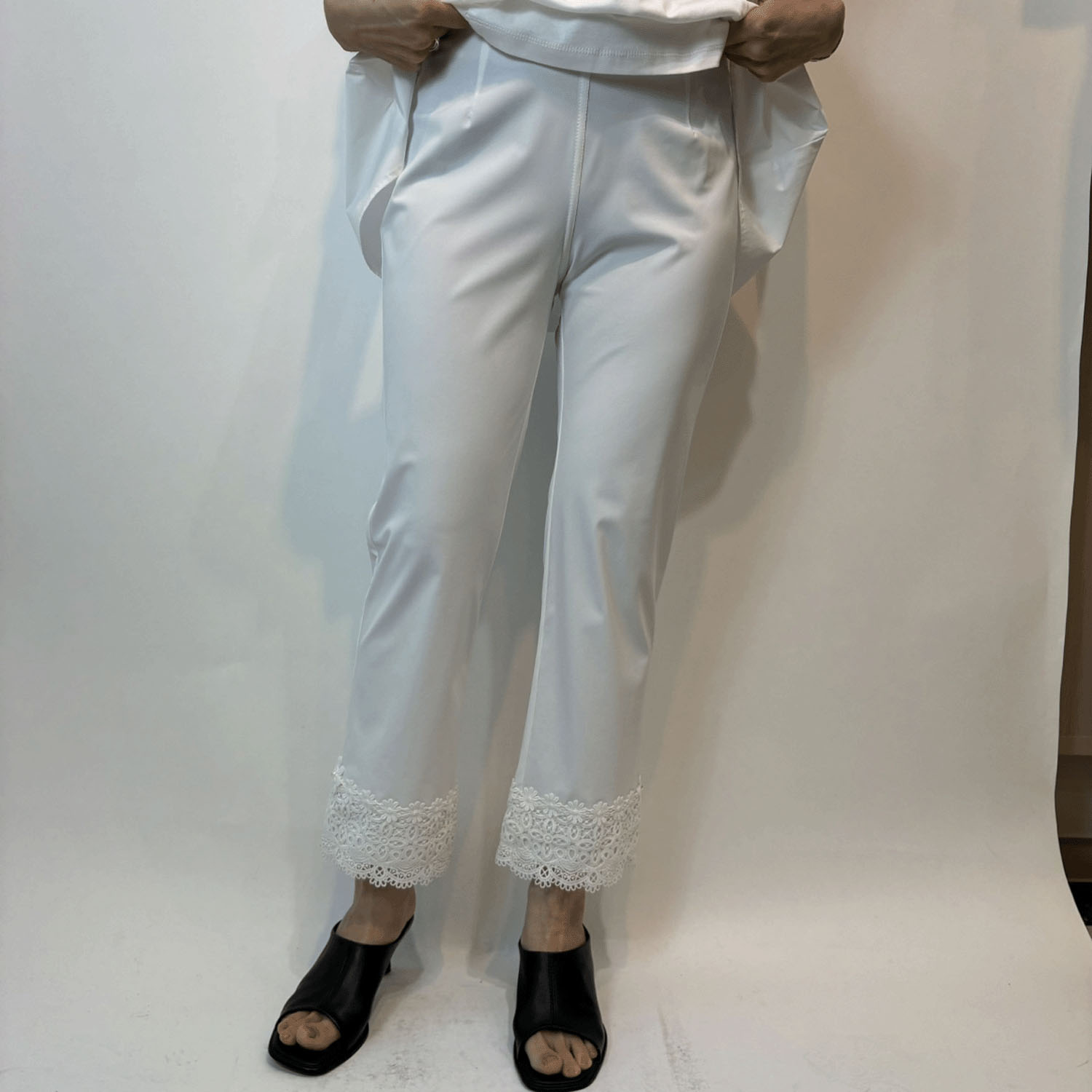 【3月下旬入荷予定】Super Beauty 裾レース×花モチーフ付パンツ - 画像5