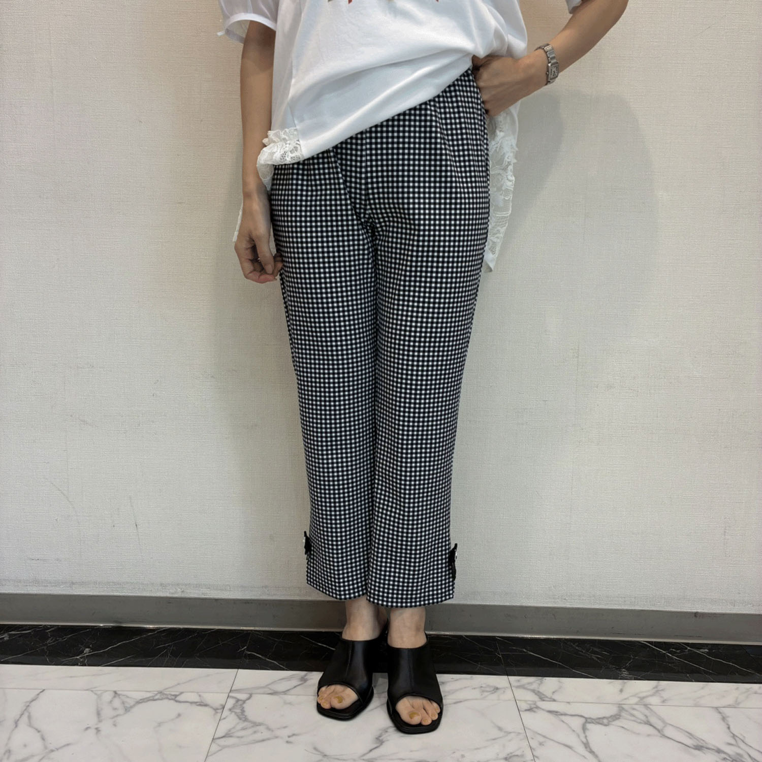 【4月中旬入荷予定】Super Beauty リボン×花モチーフ付サイドスリットギンガムチェック素材パンツ - 画像5