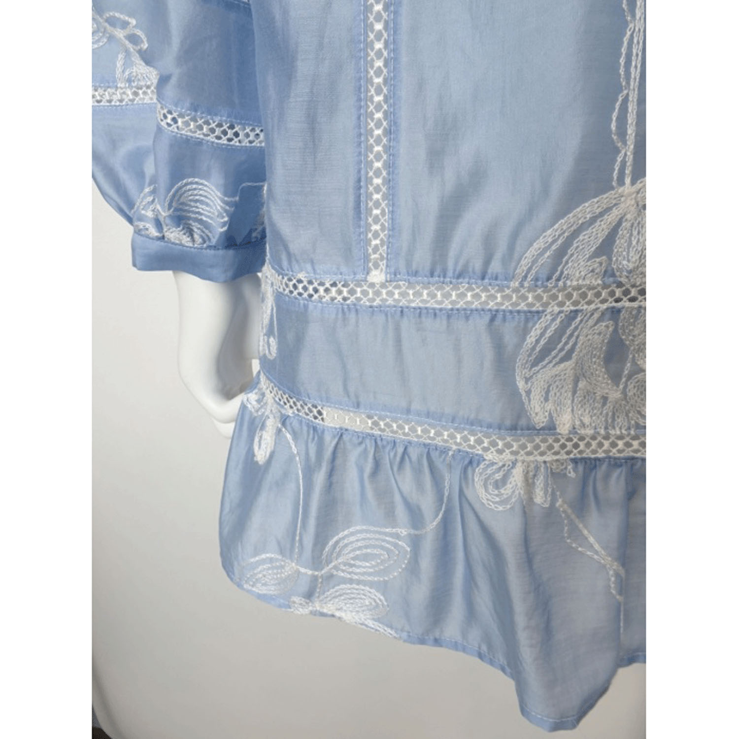 Super Beauty 花刺しゅう入り パフ袖ブラウス - 画像12