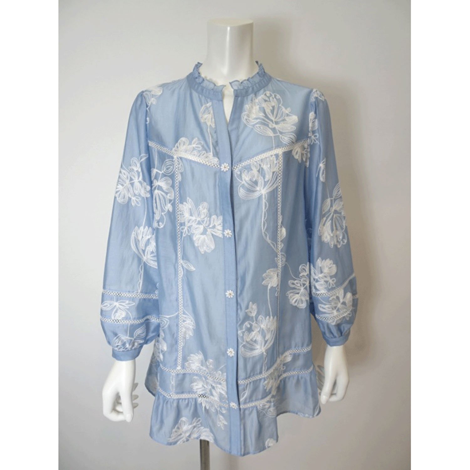 Super Beauty 花刺しゅう入り パフ袖ブラウス - 画像6