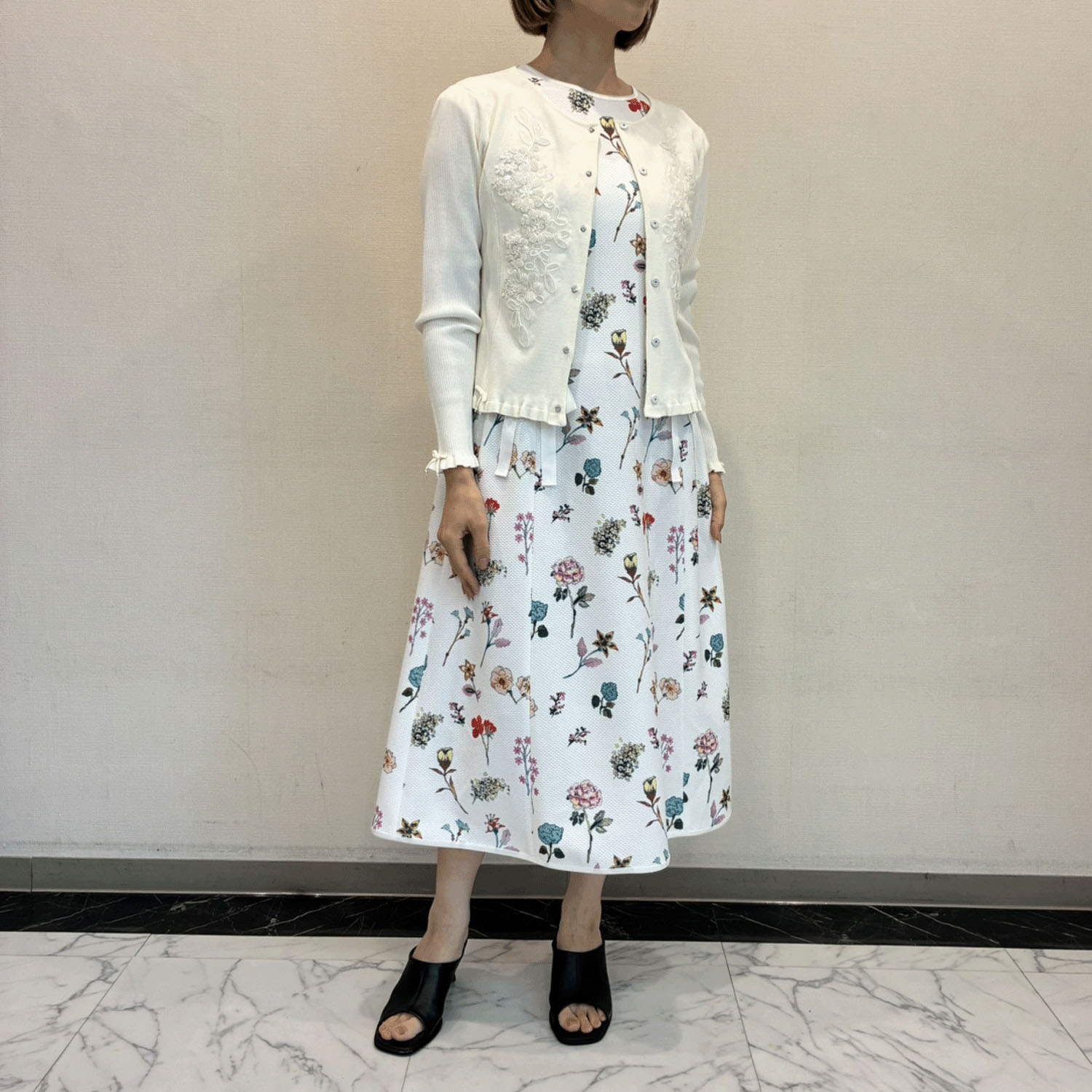 【Insta Live】Super Beauty マルチカラーフラワープリントフレンチスリーブワンピース - 画像6