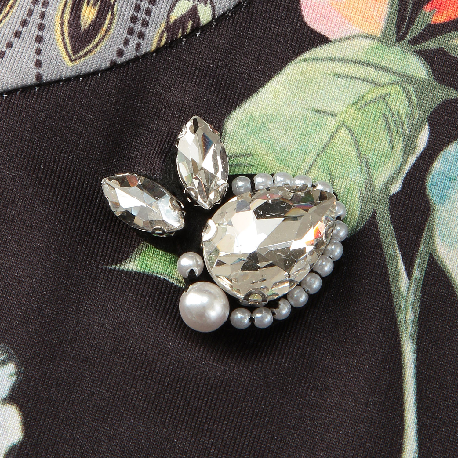 Super Beauty 胸元スリット入り多色使いジャージ素材七分袖ワンピース - 画像4