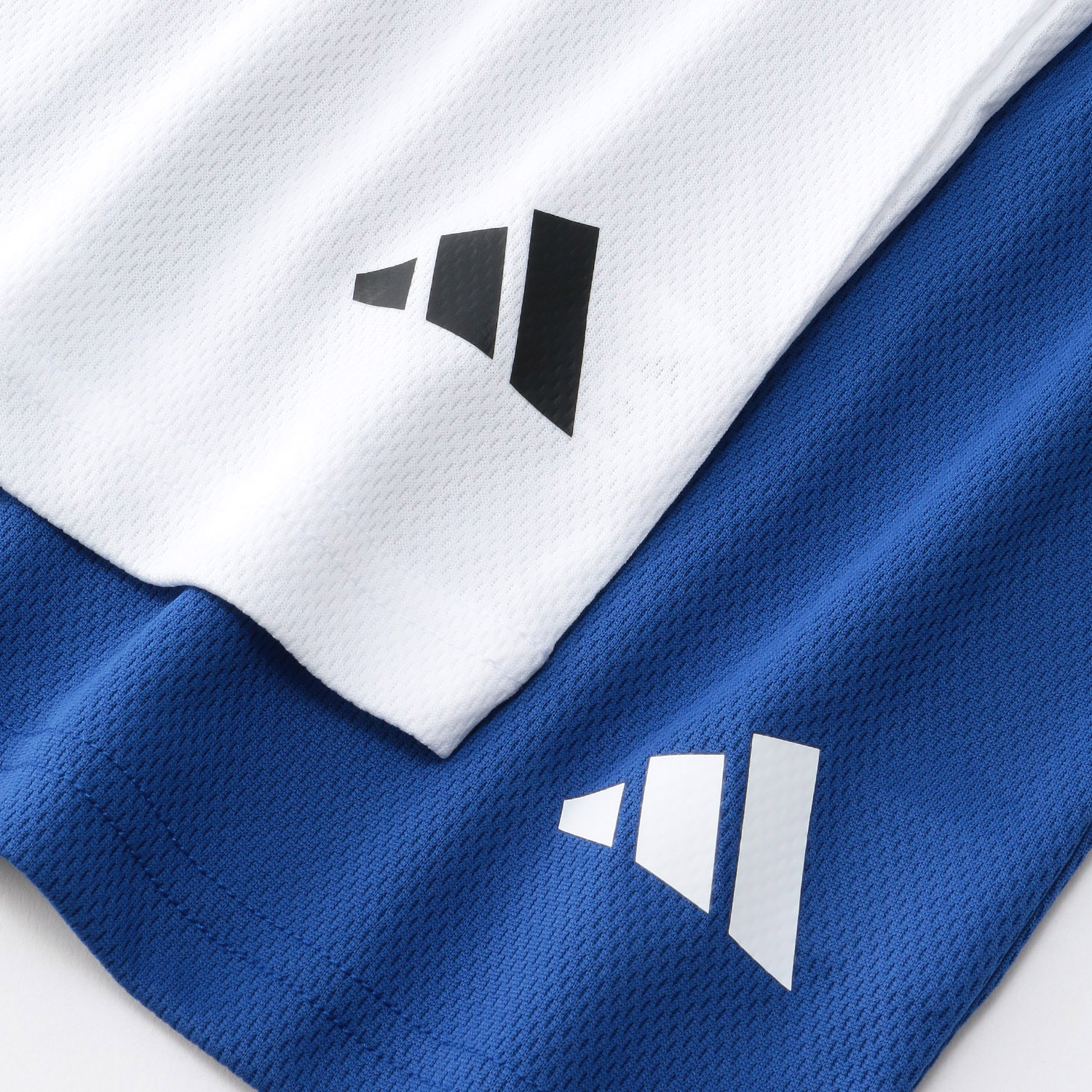 adidas スリーブレス Vネック 2枚組 - 画像4