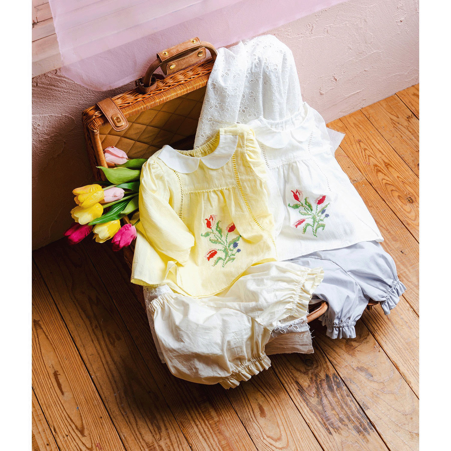 チューリップ刺繍ミルキースーツ