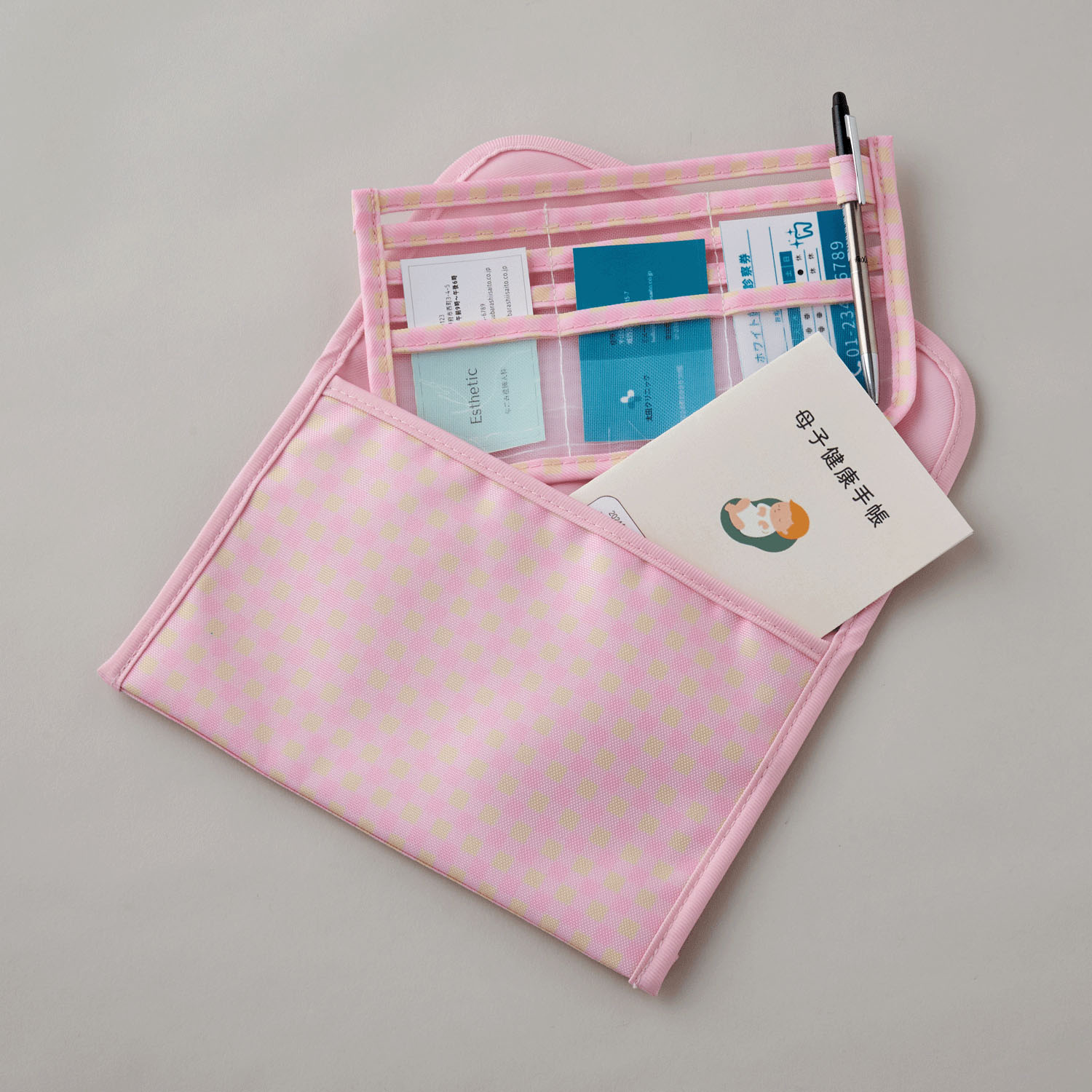 ギンガムチェックの母子手帳ケース ピンク - 画像4