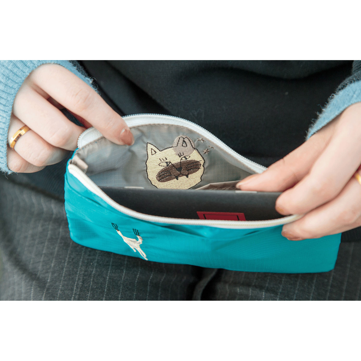 くせ強 フラットポーチ - 画像3