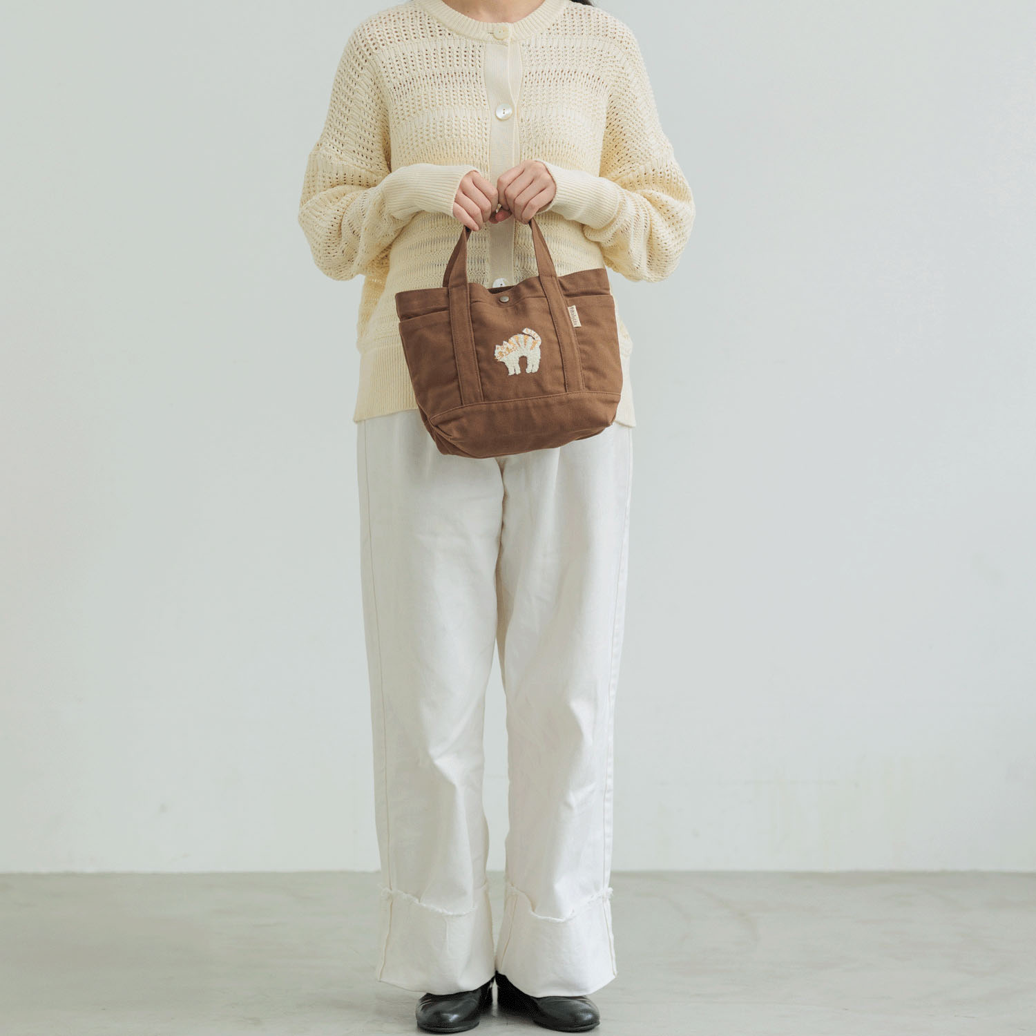 fikalycka 帆布トート サガラ刺繍 ブラウン - 画像2