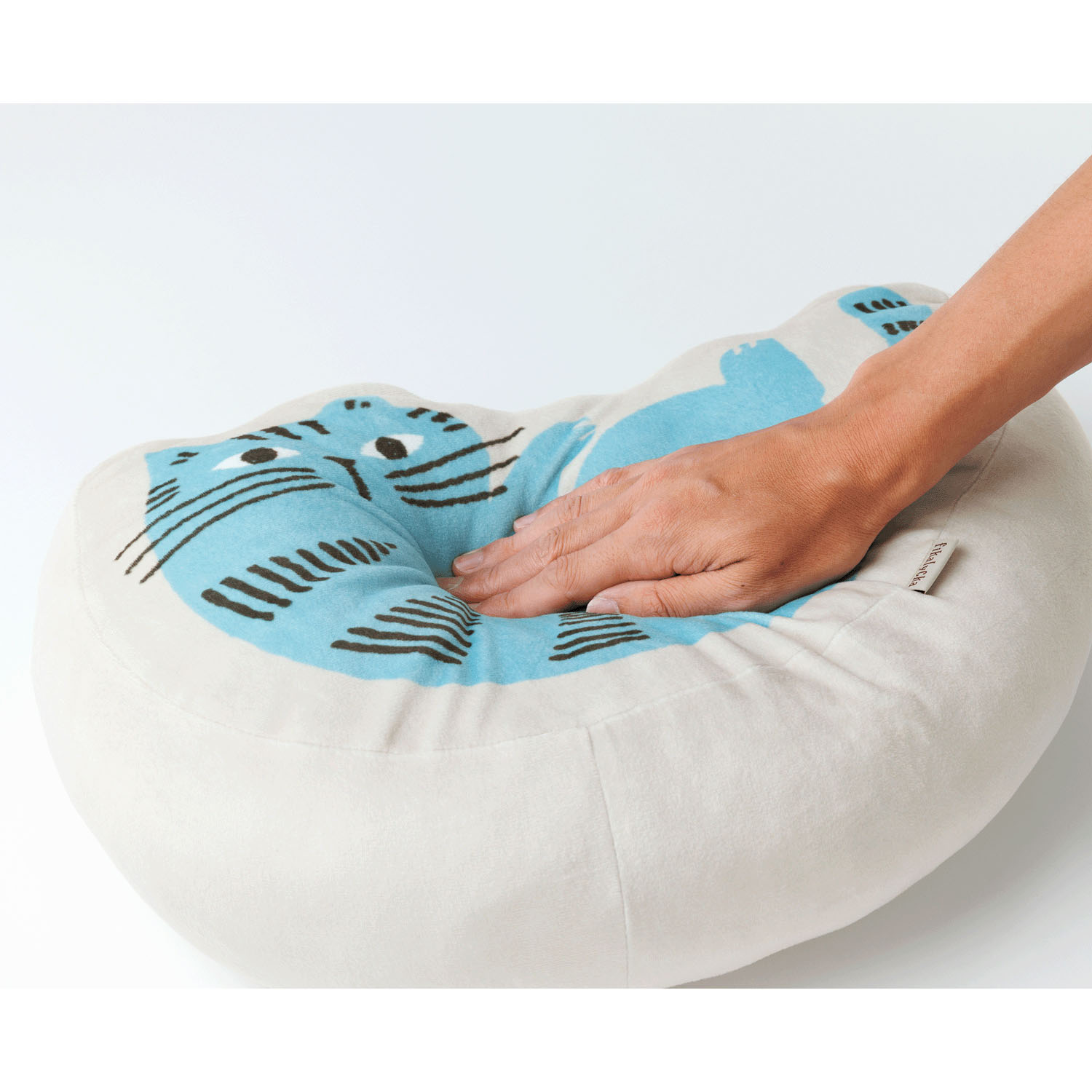 fikalycka 猫型クッション ベージュ - 画像3