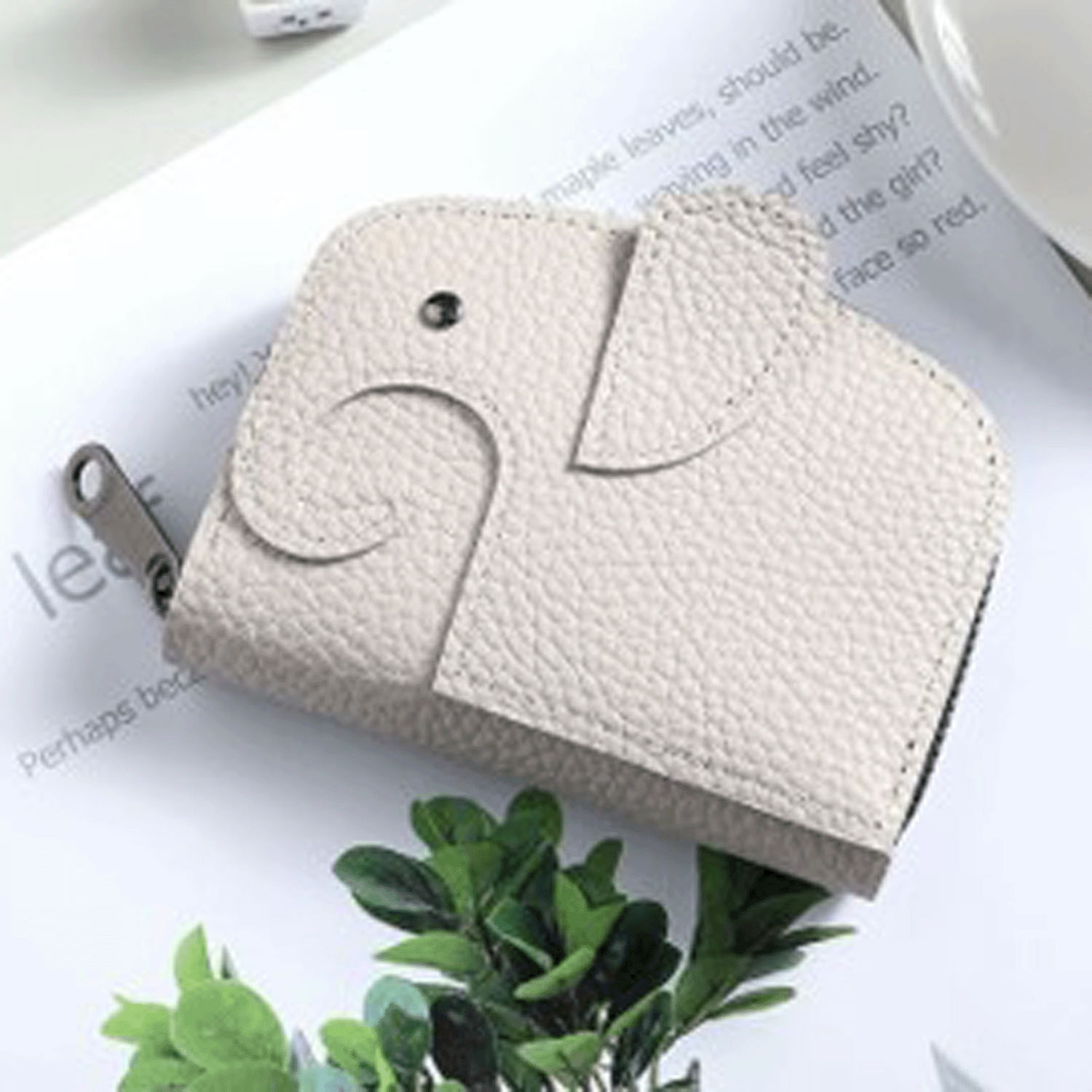 エレファントモチーフカードケース - 画像1