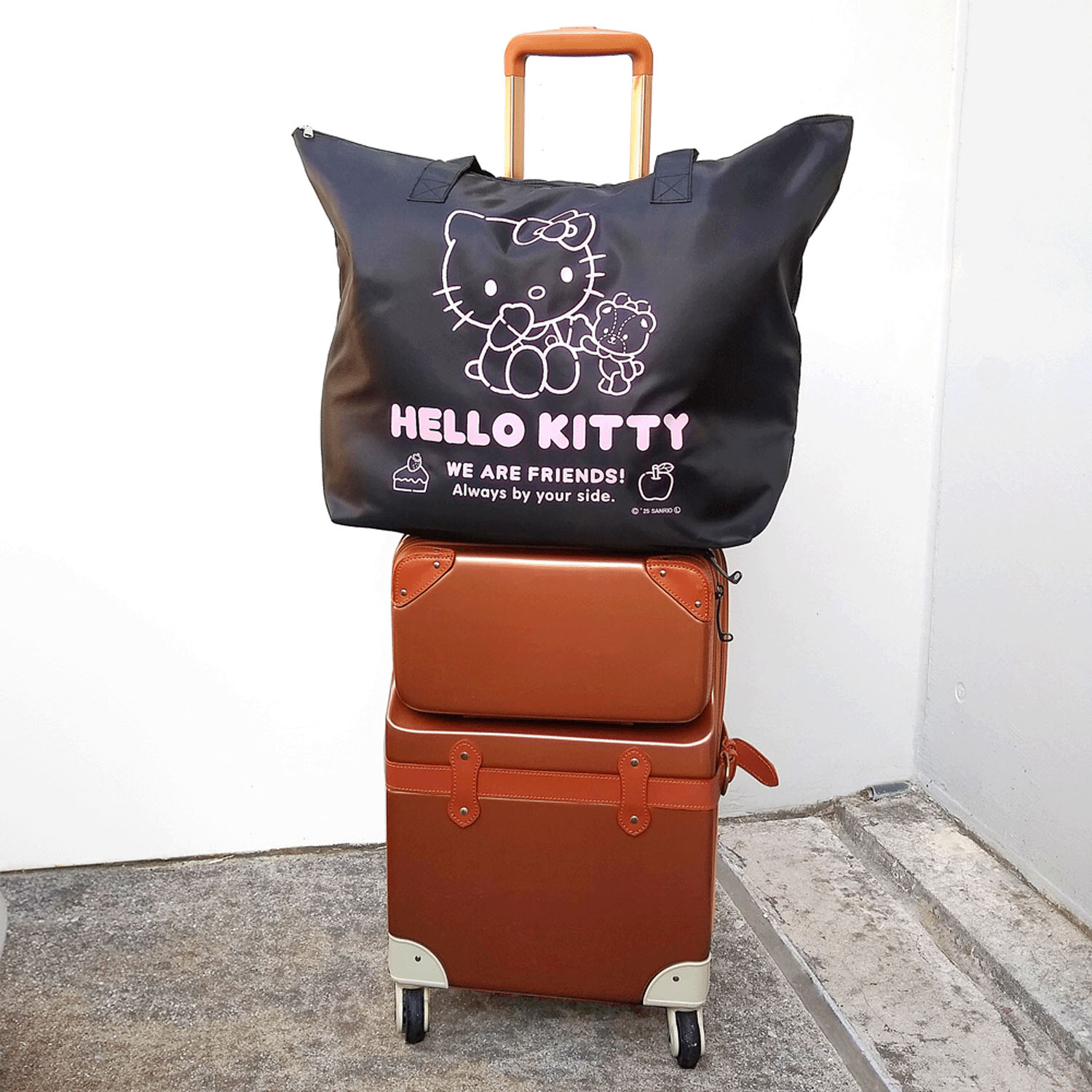 サンリオ 折りたたみファスナートート Lサイズ - 画像1