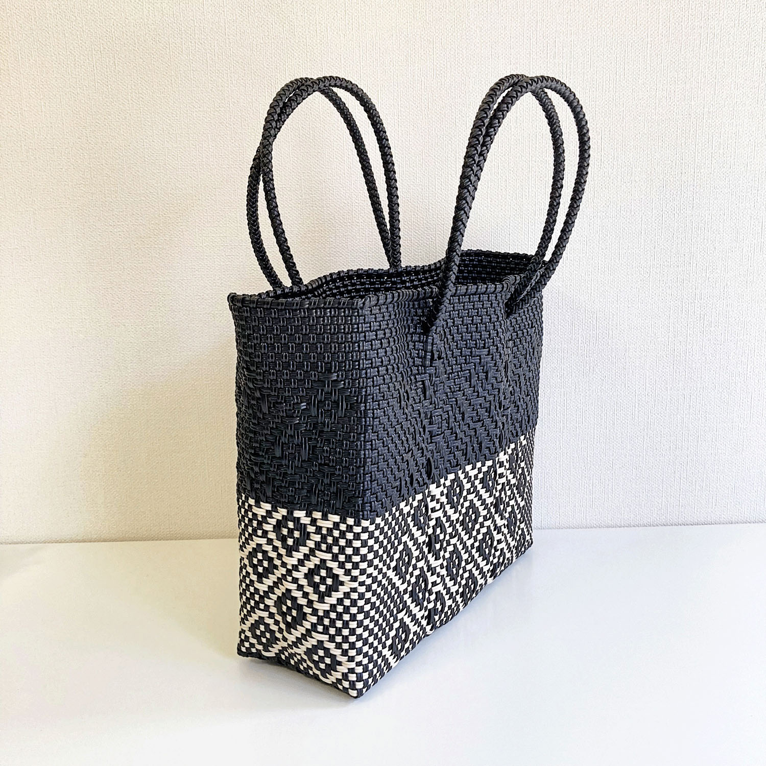 【大人気】MoonBird 手編みのメルカドバッグ 正方形S - 画像8