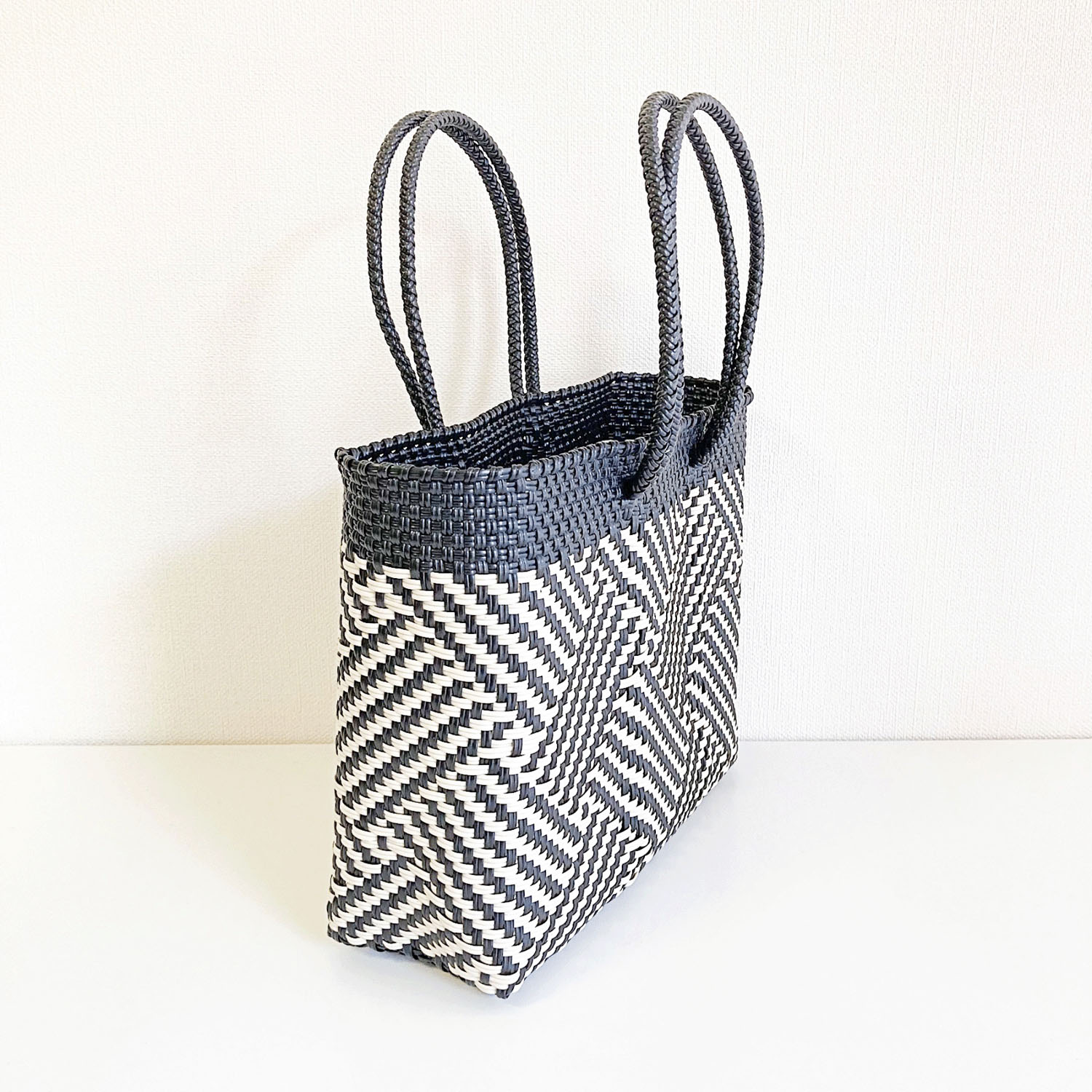 【大人気】MoonBird 手編みのメルカドバッグ S - 画像5