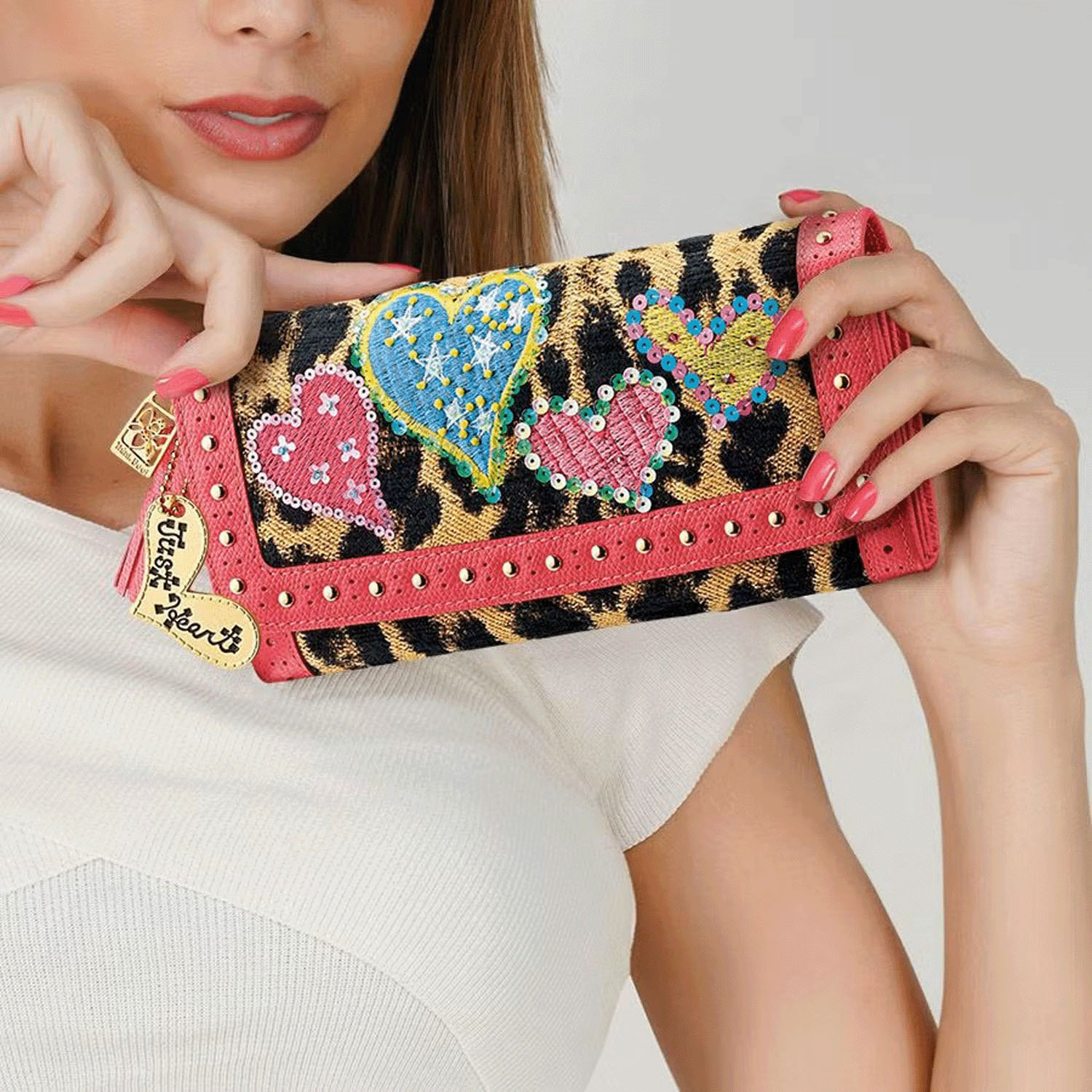 Think Bee！ アニマルハート長財布