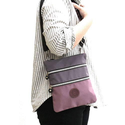 MERRIMENTバイカラー軽量ショルダーバッグ