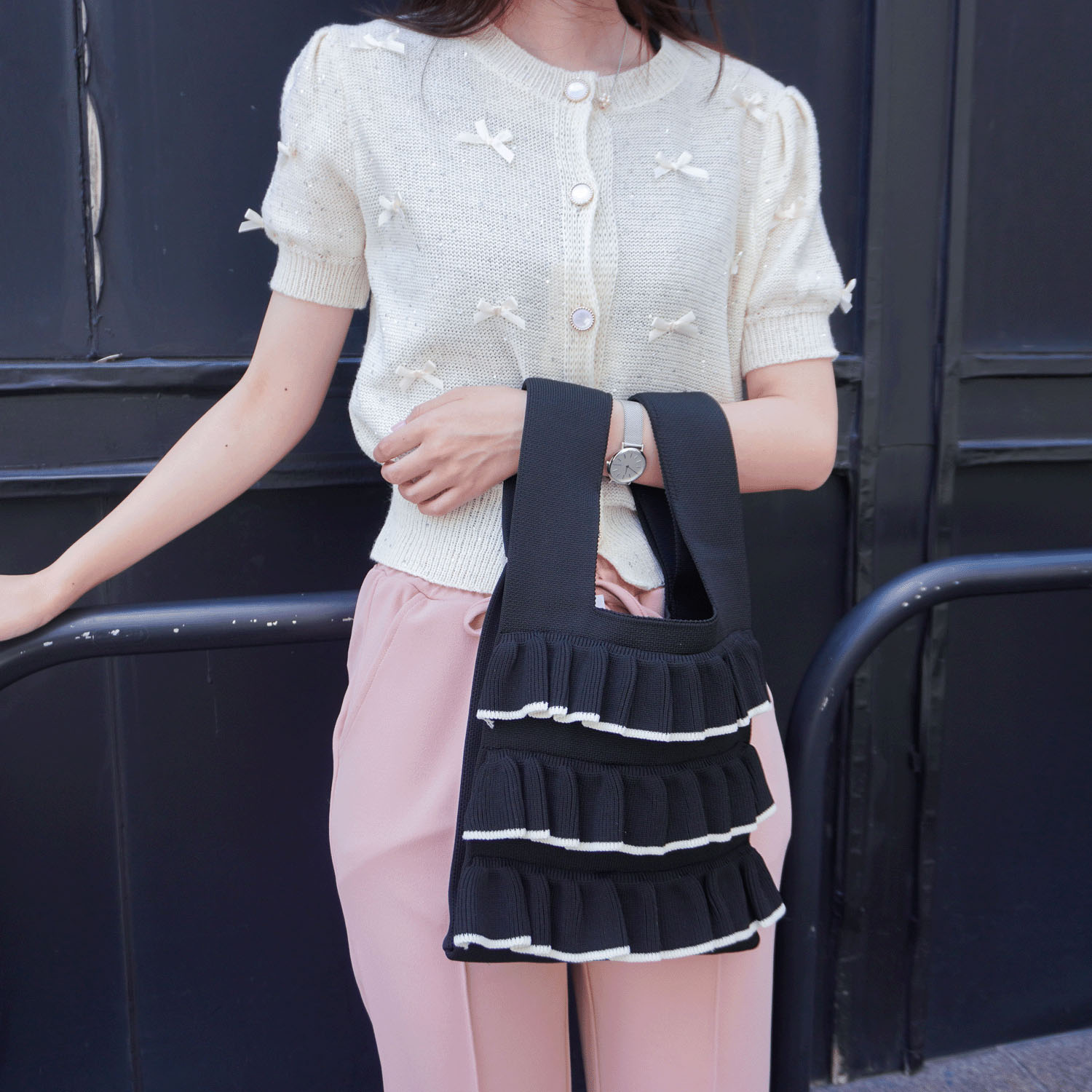 【エトワールオリジナル】フリルニットくり手バッグ - 画像1