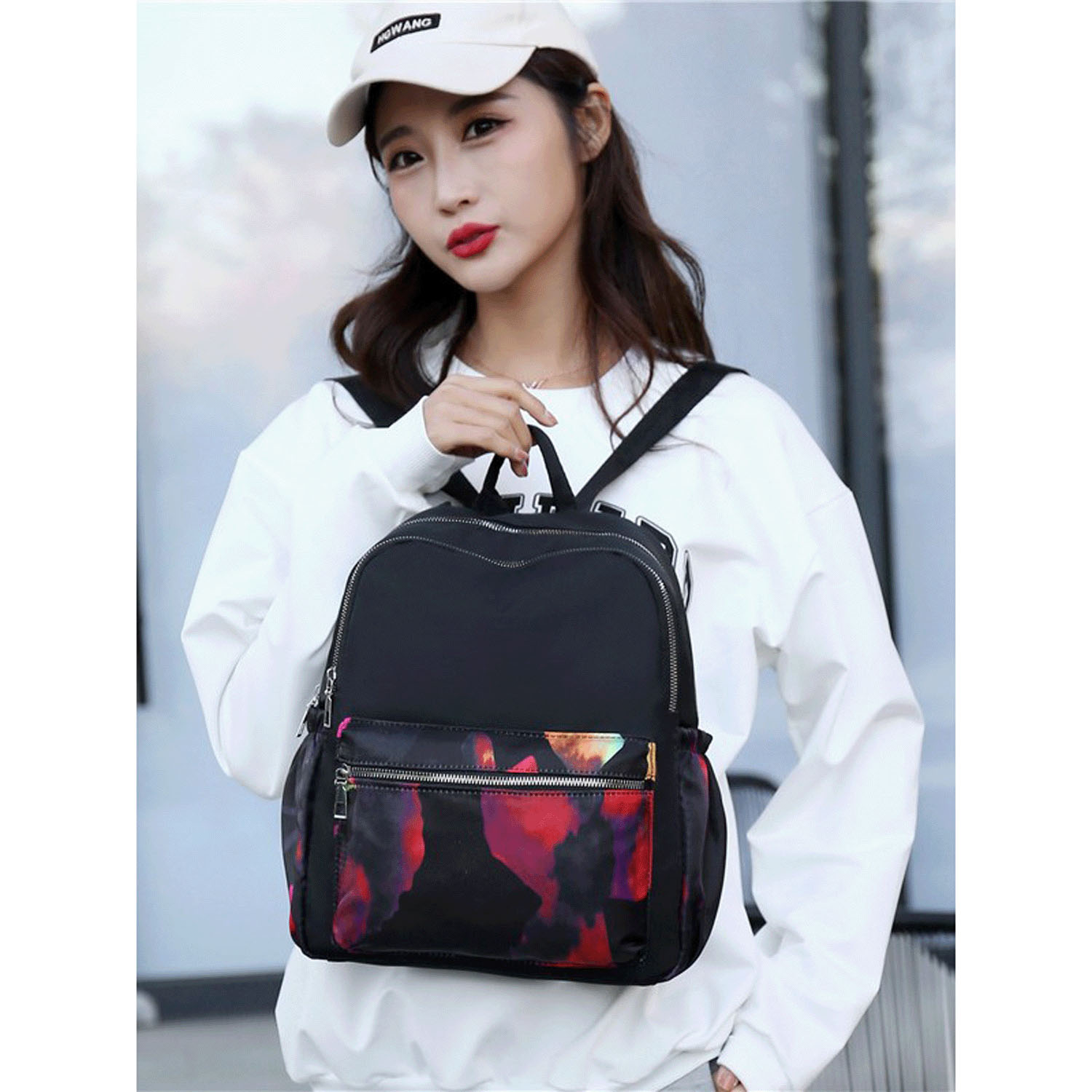 【29－00は在庫限りで終了】無地×柄プリントリュックサック - 画像1