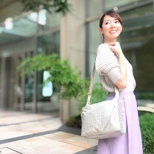 【2026年5月1日～価格変更】キキ2 シンプル角ポシェット L - 画像7