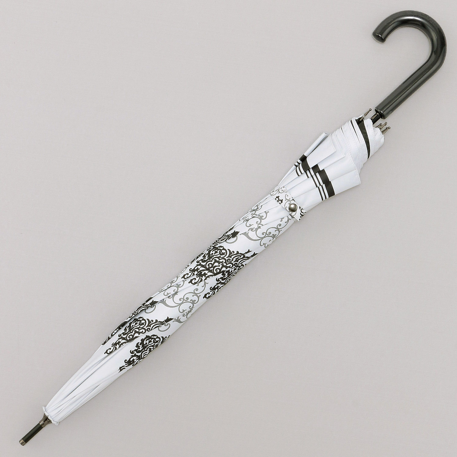 晴雨兼用傘 モノクロームダマスク柄ショート - 画像4