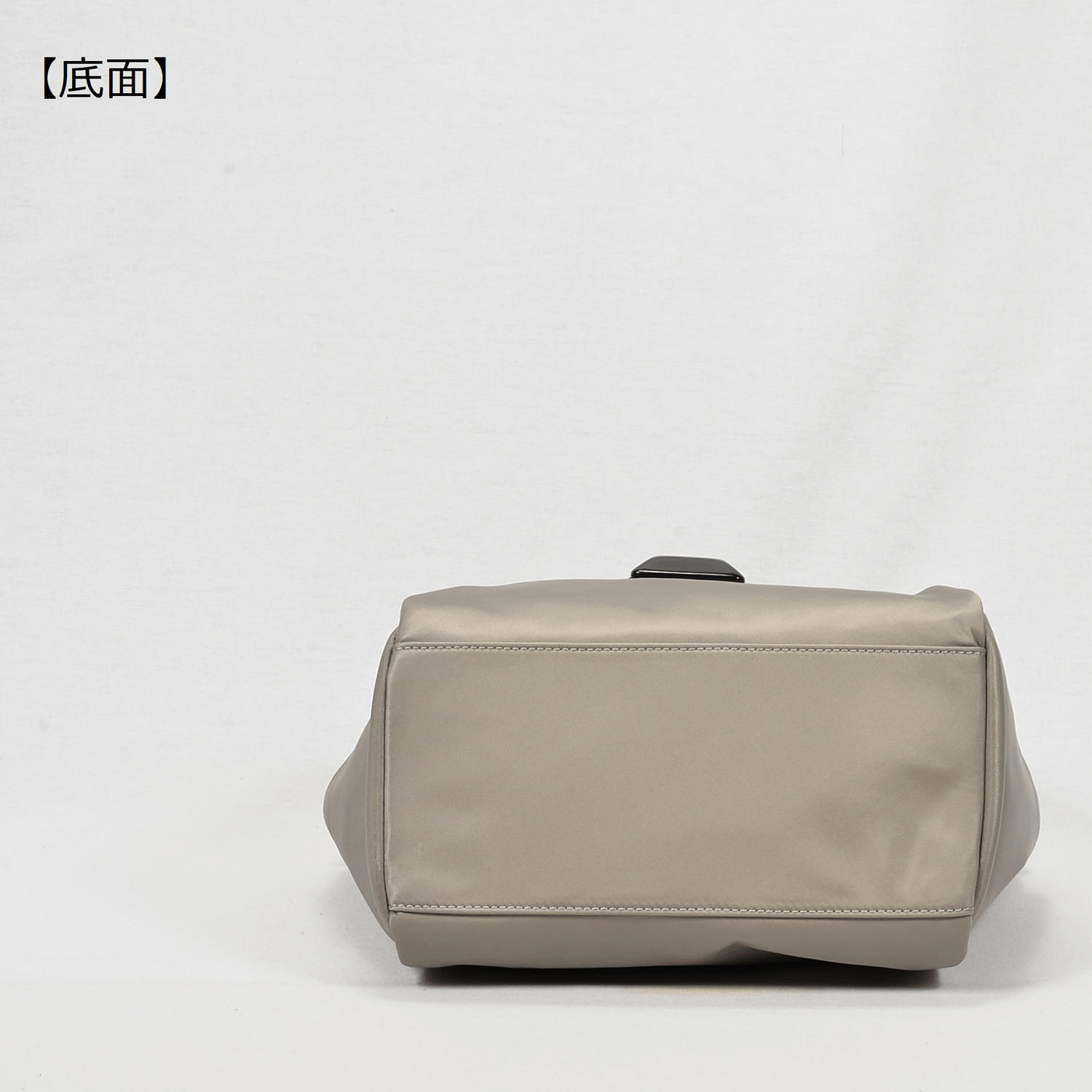 ナイロンブラックスクエアパーツ2WAYバッグ - 画像9